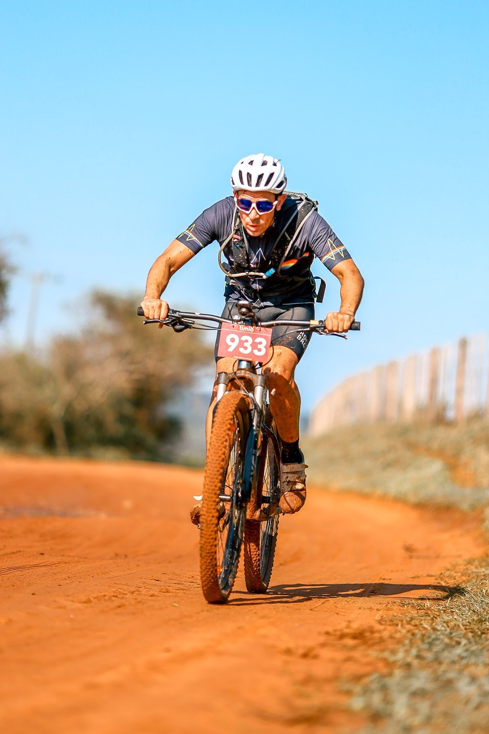 MTB cubierto de barro